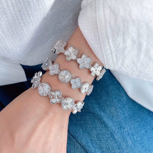 Wholesale Light Luxury Fashion Flower Round C Shape Adjustable Copper Gold Plated Couple Bracelet