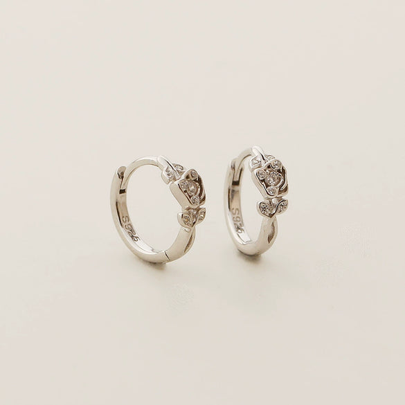 Wholesale Light Luxury French Style S925 Silver Ear Buckle Retro Flower Design Earrings For Women