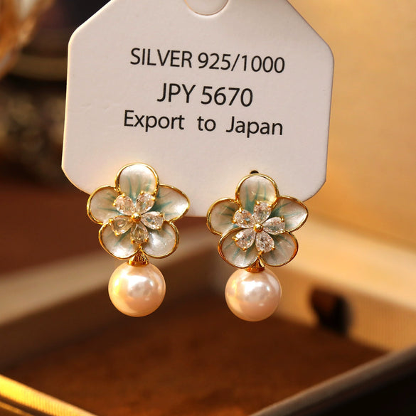 Wholesale Light Luxury Geometric Copper Earrings With Electroplating For Women