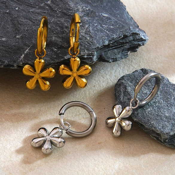 Wholesale Light Luxury Geometric Flower Stainless Steel Electroplated Pendant Earrings For Women