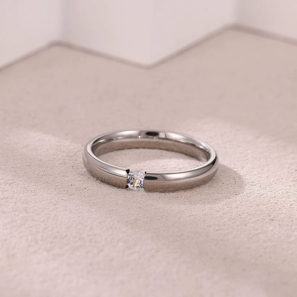 Wholesale Light Luxury Geometric Fruit Shaped Inlaid With Gold Women's Stainless Steel Micropaved Zircon Couple Ring Accessories