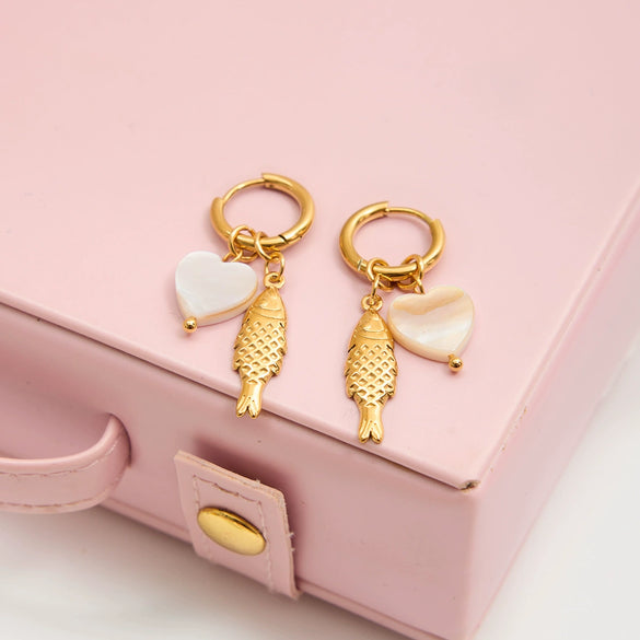 Wholesale Light Luxury Geometric Heart Star Pattern Electroplated Stainless Steel Cross Earrings For Women