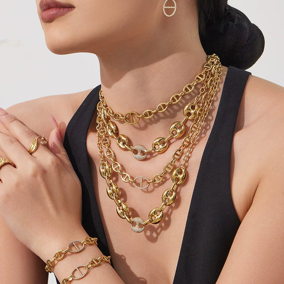 Wholesale Light Luxury Geometric Pig Nose Stainless Steel 18K Gold Plated Jewelry Set Including Necklace Bracelet And Earring