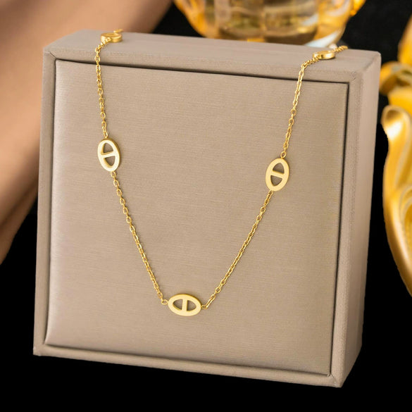 Wholesale Light Luxury Geometric Real Gold Plated Titanium Steel Necklace And Bracelet For Women With Letters Numbers Text Patterns