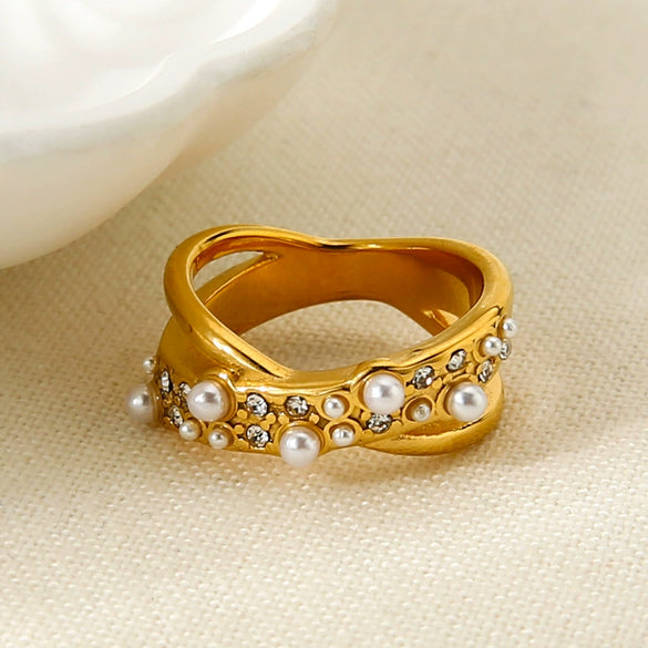 Wholesale Light Luxury Geometric Rhinestone Imitation Pearl 18K Goldplated Stainless Steel Ring For Women