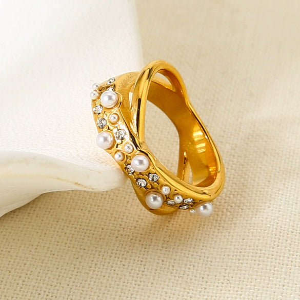 Wholesale Light Luxury Geometric Rhinestone Imitation Pearl 18K Goldplated Stainless Steel Ring For Women