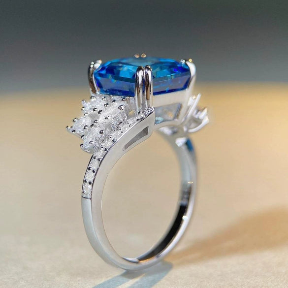 Wholesale Light Luxury Geometric S925 Sterling Silver Women's Ring With High Carbon Diamond Zircon And Electroplating Design