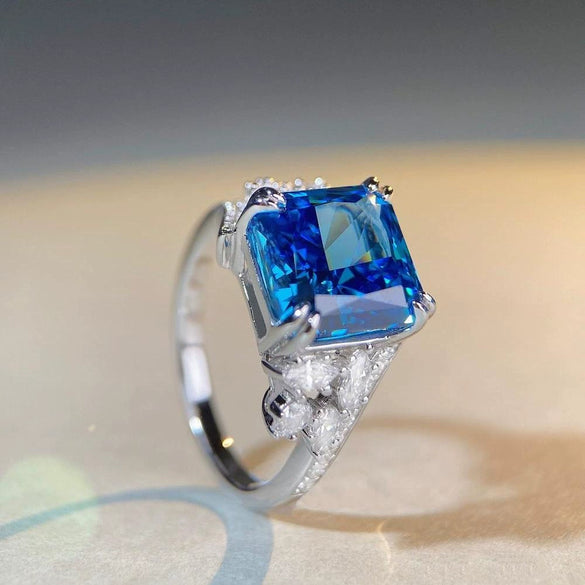 Wholesale Light Luxury Geometric S925 Sterling Silver Women's Ring With High Carbon Diamond Zircon And Electroplating Design