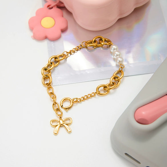 Wholesale Light Luxury Geometric Stainless Steel Electroplated Bracelet For Women