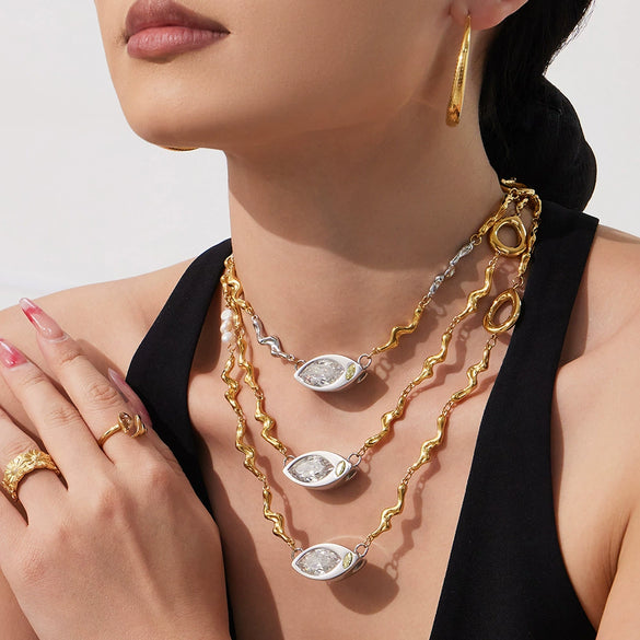 Wholesale Light Luxury Geometric Stainless Steel Electroplated Horseeye Zircon And Pearl Pendant Clavicle Necklace For Women