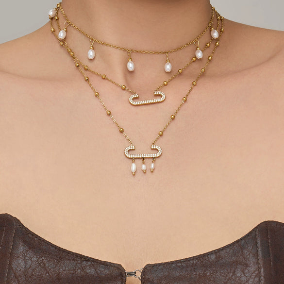 Wholesale Light Luxury Geometric Stainless Steel Electroplated Paperclip Tassel Freshwater Pearl Necklace For Women