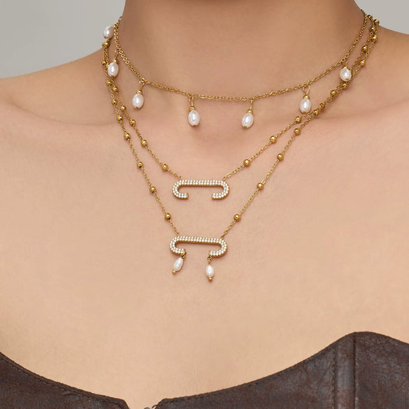 Wholesale Light Luxury Geometric Stainless Steel Electroplated Paperclip Tassel Freshwater Pearl Necklace For Women