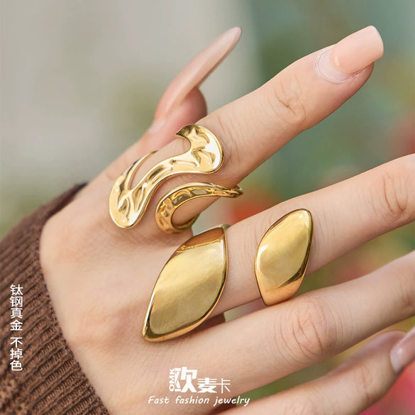 Wholesale Light Luxury Geometric Stainless Steel 18K Gold Plated Polished Circular Ring Set For Women