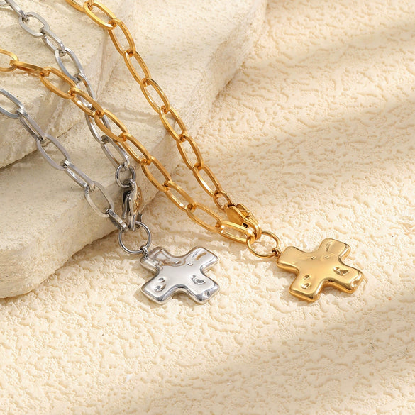Wholesale Light Luxury Geometric Stainless Steel 18K Goldplated Cross Necklace For Women