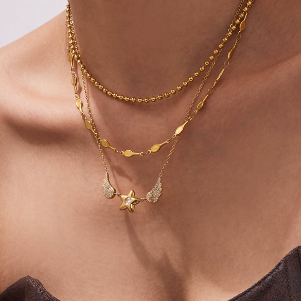 Wholesale Light Luxury Geometric Stainless Steel 18K Goldplated Fivepointed Star Wing Clavicle Chain Necklace For Women