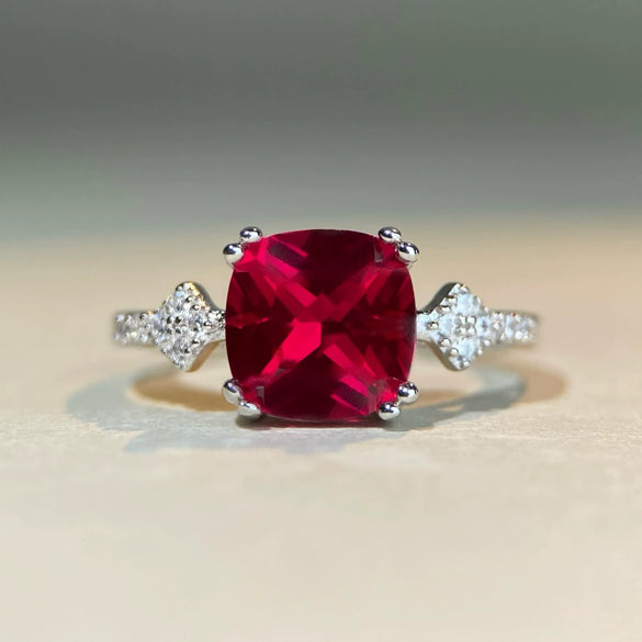 Wholesale Light Luxury Geometric 925 Sterling Silver Ring With Pigeon Blood Red Square Corundum