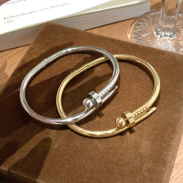Wholesale Light Luxury Geometric Titanium Steel Round Bead Stud Clasp Bracelet Finely Polished Vacuum Electroplated Waterproof