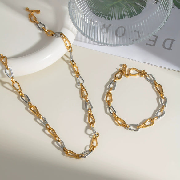 Wholesale Light Luxury Gold And Silver Color Matching Necklace Bracelet Suit In Geometric Style Made Of Stainless Steel With Pvd Furnace Vacuum Real Gold Plating