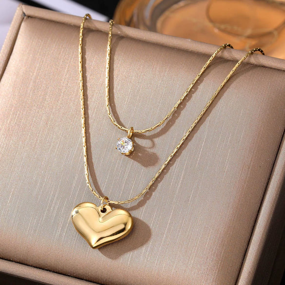 Wholesale Light Luxury Goldplated Stainless Steel Insectpatterned Ochain Necklace