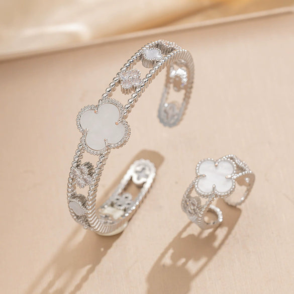 Wholesale Light Luxury Joker Lucky Four Leaf Clover Hand Jewelry Copper Micro Inlaid Zircon Electroplated Bracelet Ring