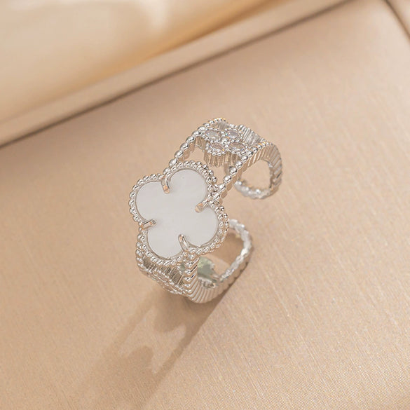 Wholesale Light Luxury Joker Lucky Four Leaf Clover Hand Jewelry Copper Micro Inlaid Zircon Electroplated Bracelet Ring