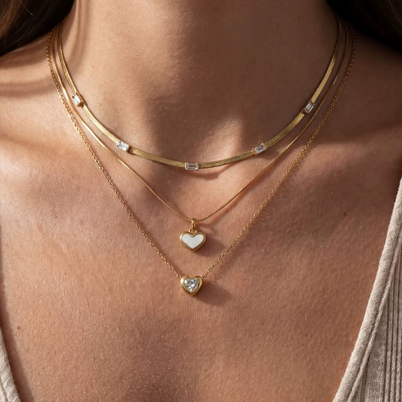 Wholesale Light Luxury Love Heart Titanium Steel Goldplated Snake Chain Necklace For Women