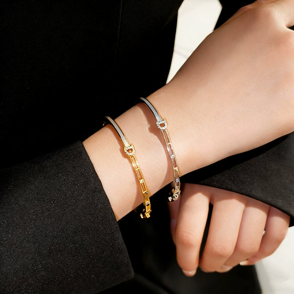 Wholesale Light Luxury Microinlaid Brass Letter Bracelet With Zircon Inlay