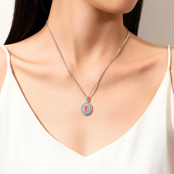 Wholesale Light Luxury Necklace 925 Silver Geometric Oval Pendant With Diamond Design