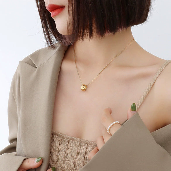 Wholesale Light Luxury Necklace 316L Stainless Steel 18K Gold Plated Geometric Style For Women