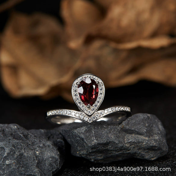 Wholesale Light Luxury Niche Style Vshaped Geometric Silver 925 Sterling Silver Plated 18K Gold Ring Set With Gems Jewelry Accessories