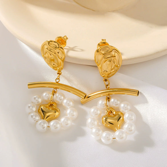 Wholesale Light Luxury Retro Embossed Stereo Heart Pearl Earrings For Women Stainless Steel 18K Vacuum Plated Ear Jewelry