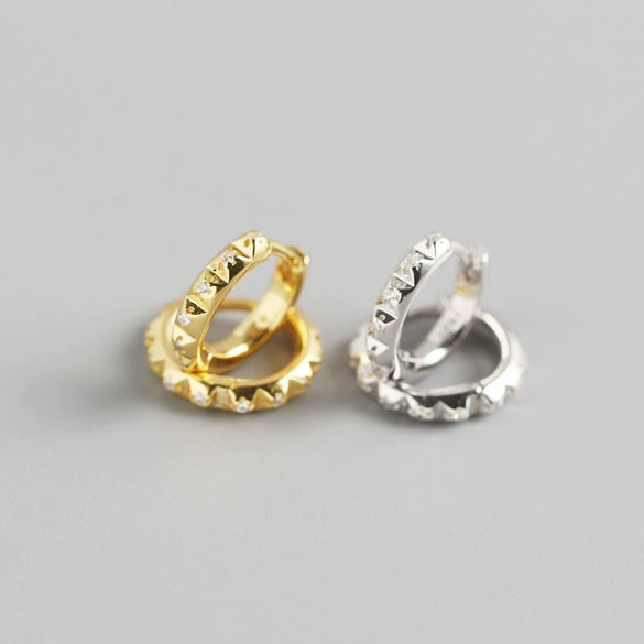 Wholesale Light Luxury S925 Sterling Silver Geometric Metal Gear Diamond Punk Style Ear Buckle Earrings For Women With Electroplating