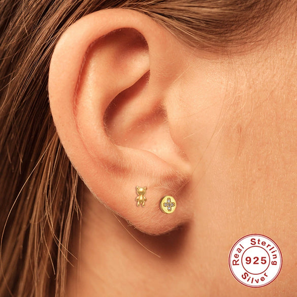 Wholesale Light Luxury S925 Sterling Silver Ins Wind Teddy Bear Stick Ear Column Spiral Soft Puncture Earrings With Geometric Design And Zirconia Processing