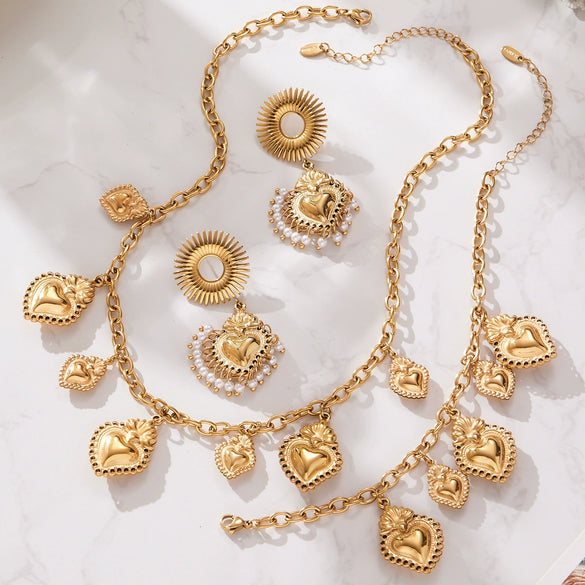 Wholesale Light Luxury Stainless Steel Crown Heart 18K Gold Plated Jewelry Set For Women Including Necklace Bracelet And Earrings