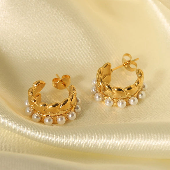 Wholesale Light Luxury Stainless Steel Earrings With Geometric Design 18K Goldplated By Vacuum Real Gold Electroplating In Pvd Furnace For Women