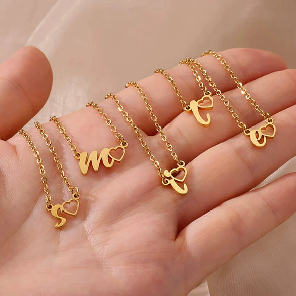 Wholesale Light Luxury Stainless Steel Heart Letter Pendant Necklace For Women With Electroplating