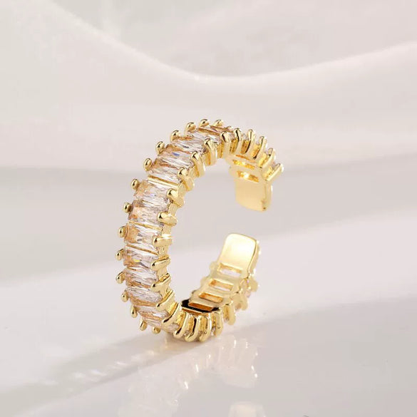 Wholesale Light Luxury Style Copper Zircon Goldplated Ring For Women
