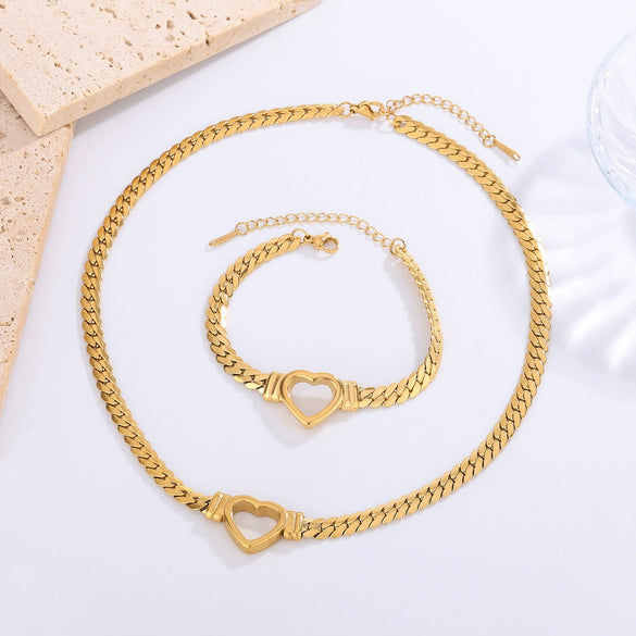 Wholesale Light Luxury Style Electroplated Stainless Steel Heart Shape Bracelet And Necklace Set For Women