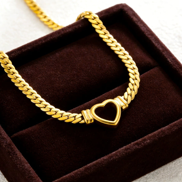 Wholesale Light Luxury Style Electroplated Stainless Steel Heart Shape Bracelet And Necklace Set For Women