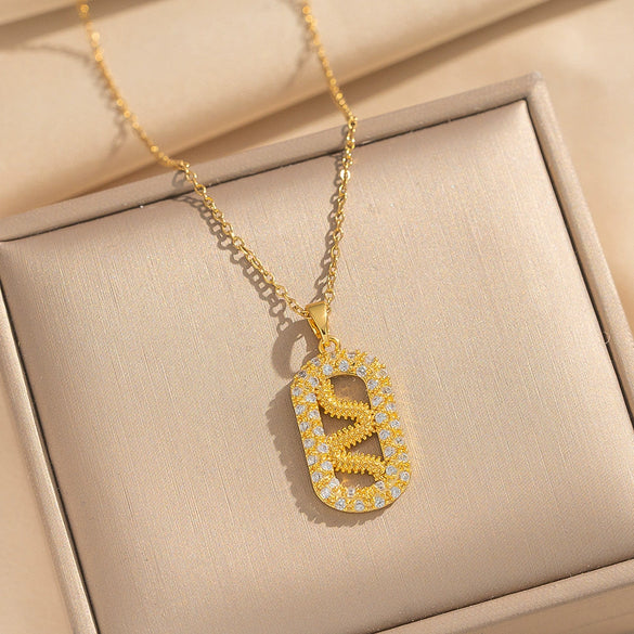 Wholesale Light Luxury Style Geometric Wave Pattern 18K Gold Plated Copper Pendant O Word Chain Necklace For Women