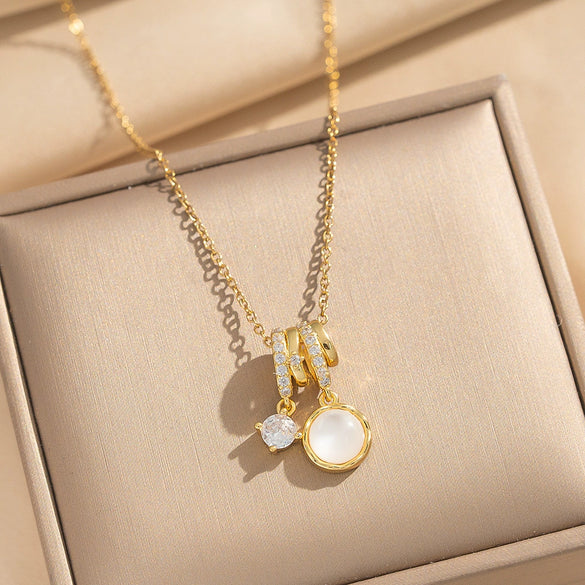 Wholesale Light Luxury Style Geometric Wave Pattern 18K Gold Plated Copper Pendant O Word Chain Necklace For Women