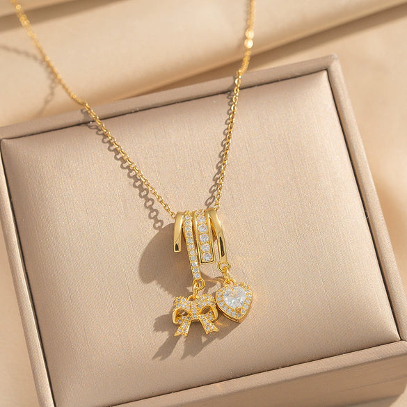 Wholesale Light Luxury Style Geometric Wave Pattern 18K Gold Plated Copper Pendant O Word Chain Necklace For Women
