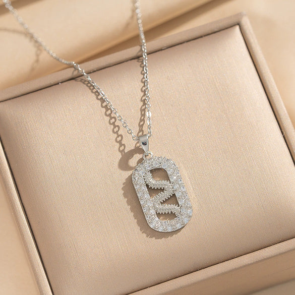 Wholesale Light Luxury Style Geometric Wave Pattern 18K Gold Plated Copper Pendant O Word Chain Necklace For Women
