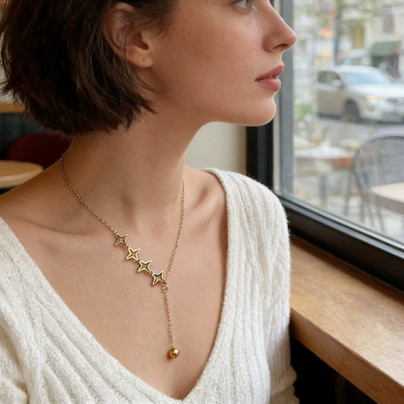 Wholesale Light Luxury Style 18K Gold Plated Stainless Steel And Titanium Steel Starburst Pendant Clavicle Necklace For Women