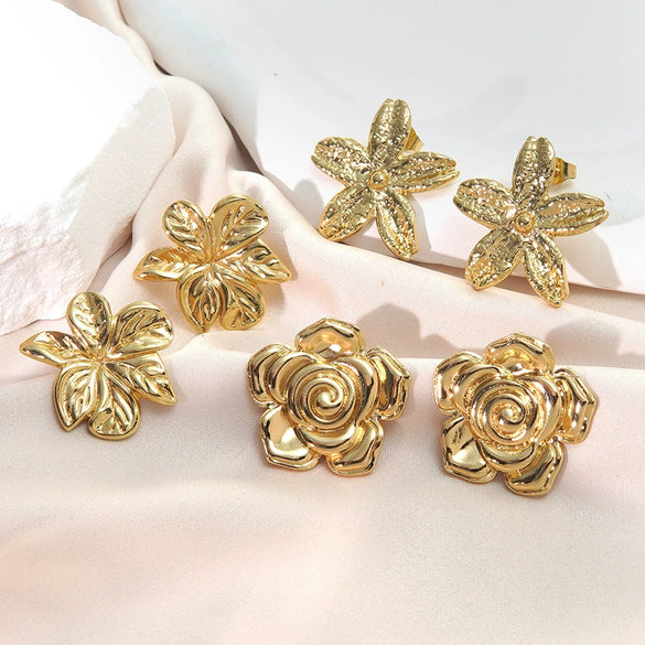Wholesale Light Luxury Style Stamped Stainless Steel Flower Earrings For Women