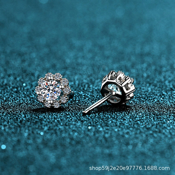 Wholesale Light Luxury Style 925 Sterling Silver Flower Pattern Electroplated Women's Fourclaw Round Earrings