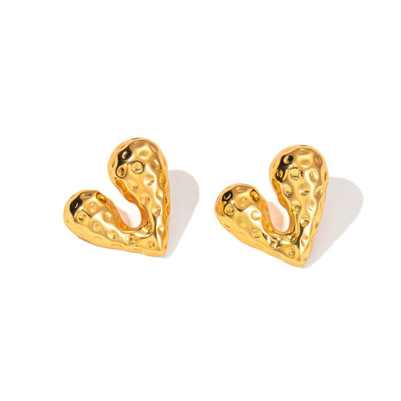 Wholesale Light Luxury Titanium Steel Heart Shape Electroplated Earrings