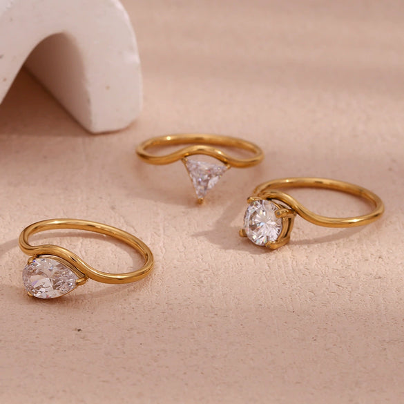 Wholesale Light Luxury Wave Ring In Stainless Steel With Geometric Pattern And 18K Gold Plated Electroplating For Women