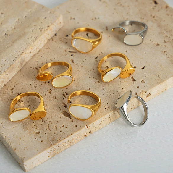 Wholesale Light Luxury White Sea Shell Open Ring For Women Titanium Steel With 18K Gold Non Fading Electroplating Geometric Design