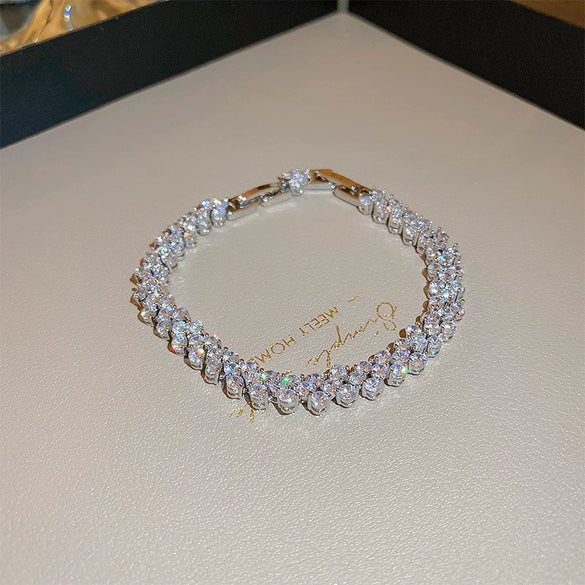 Wholesale Light Luxury Women's Copper Zircon Horseshoe Buckle Geometric Bracelet 18K Real Gold Electroplated